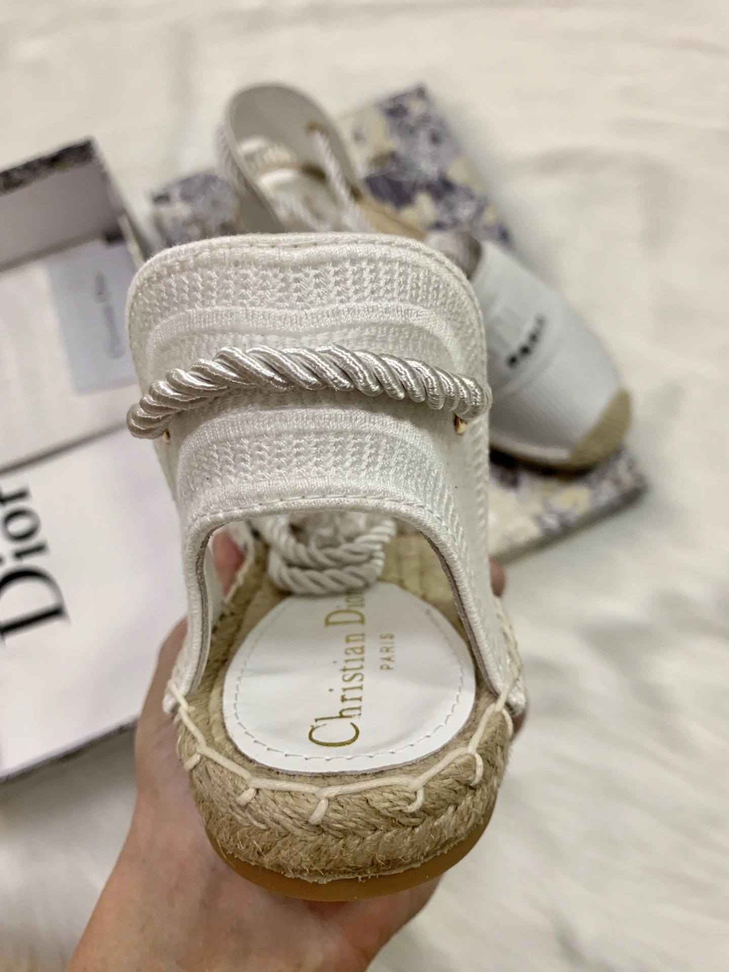 Sleek Women D*or Sneaker 5862