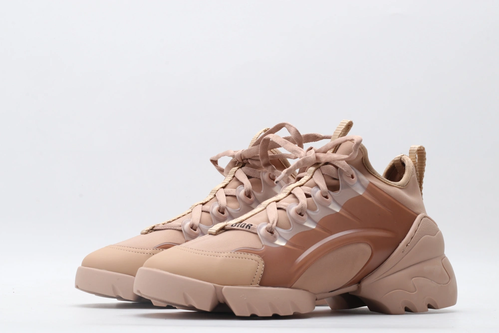 Sleek Women D*or Sneaker 5888