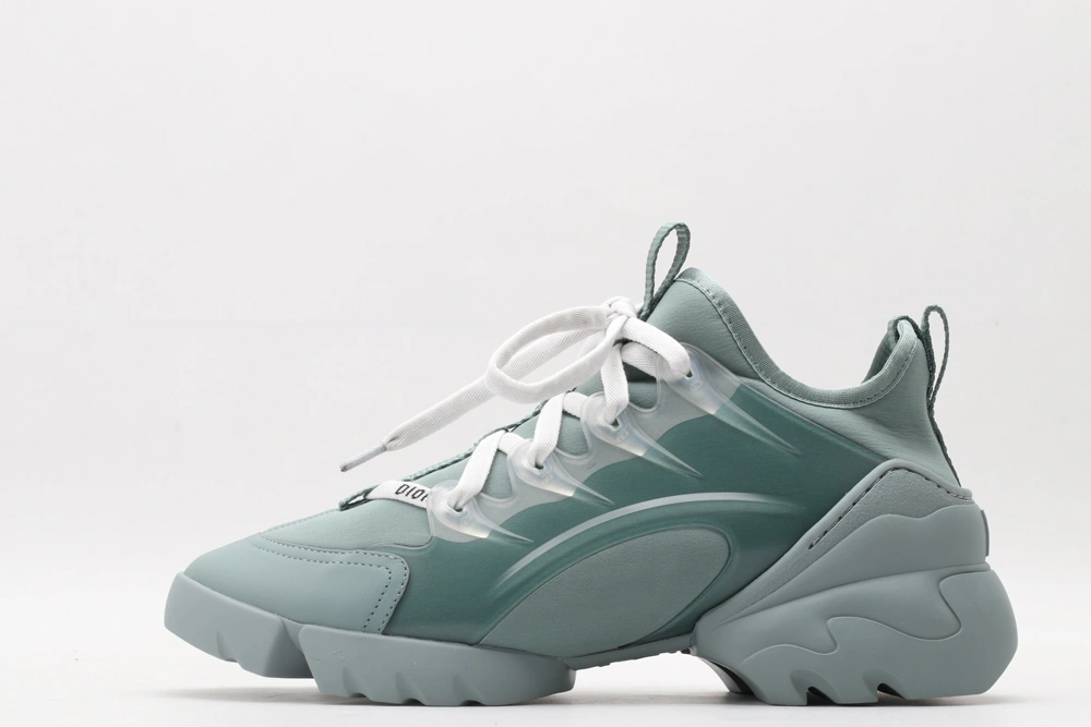Sleek Women D*or Sneaker 5888