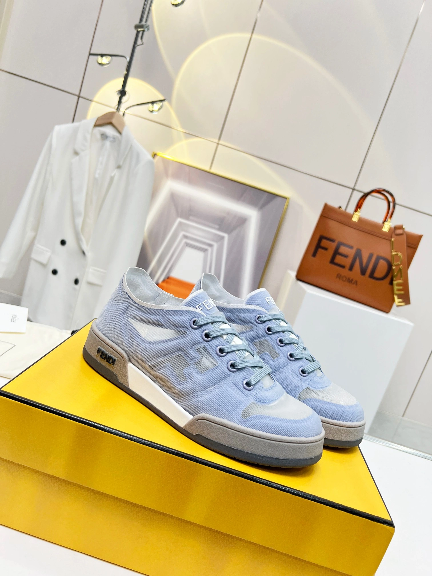 Comfortable Women F*endi Top Sneakers CP 20230606- 6945