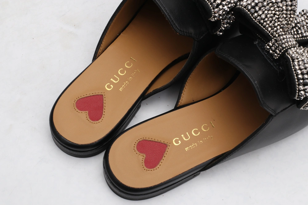 Sleek Women G*ucci Top Sneaker 3555