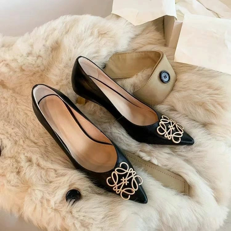 Modern Women L*oewe Top Pumps 7529