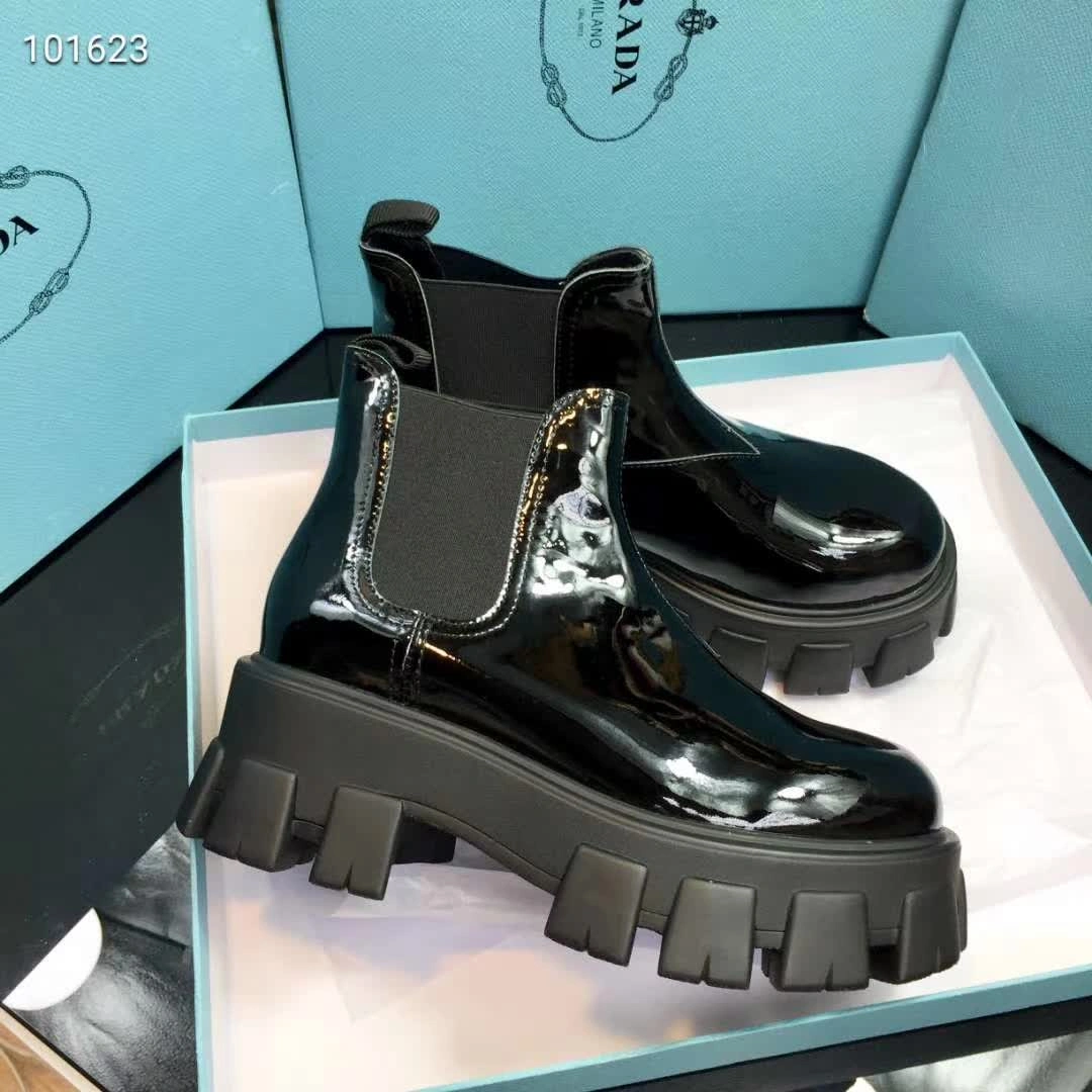 Women P*ada Sneaker GoAnywhere 6600