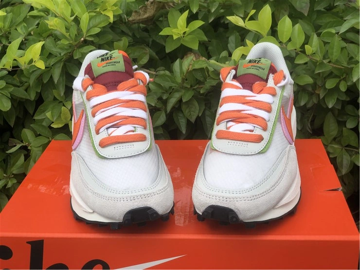 NewStyle Women Sacai x Nike 1200