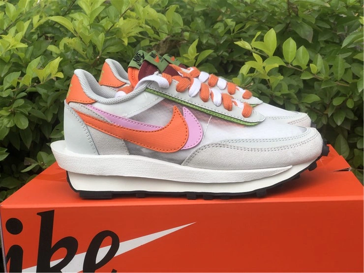NewStyle Women Sacai x Nike 1200