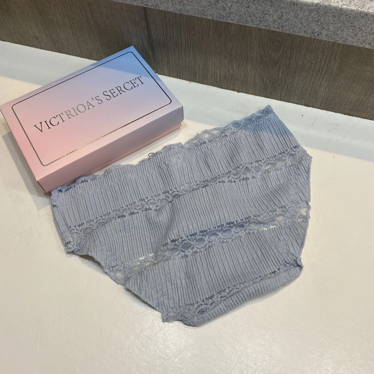 Neat Women Underpants Top 3 Pieces 18559