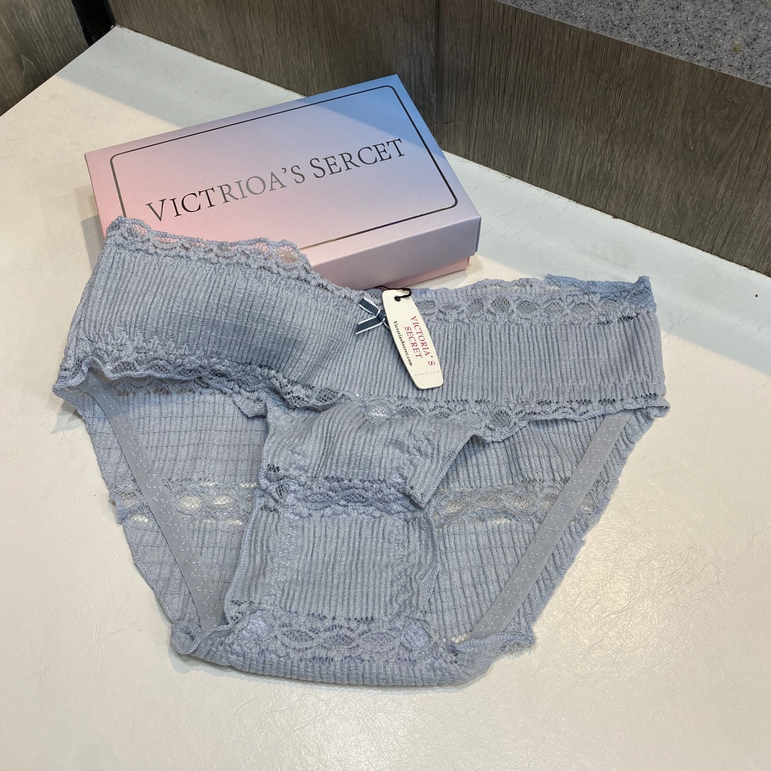 Neat Women Underpants Top 3 Pieces 18559