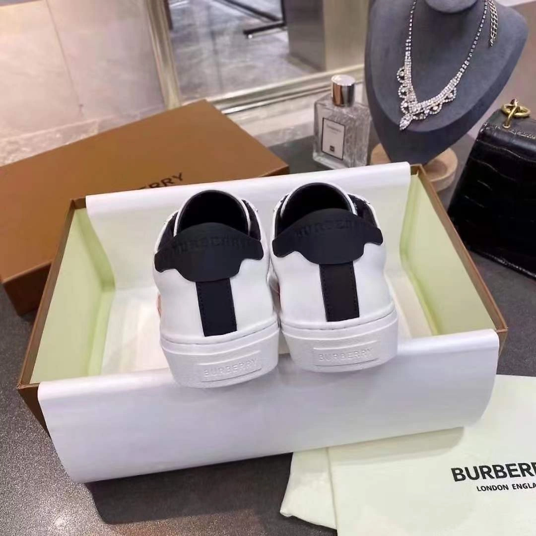 Sophisticated Women and Men B*urberry Top Sneaker CL 20230613- 6149