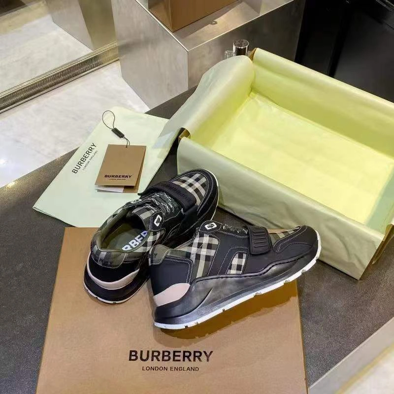 UrbanStyle Women and Men B*urberry Top Sneaker CL 20230613- 6195