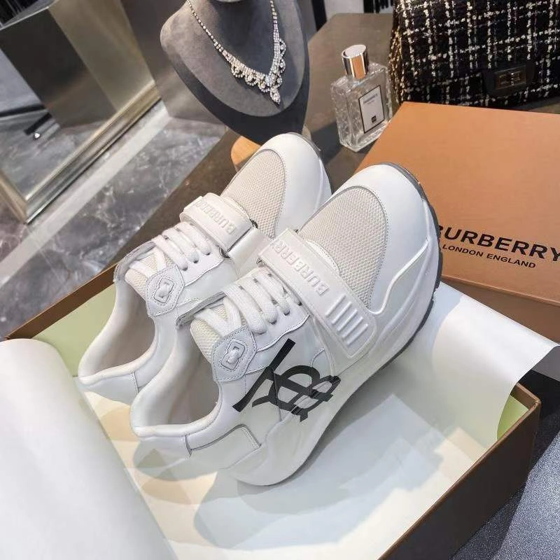 Tailored Women and Men B*urberry Top Sneaker CL 20230613- 6180