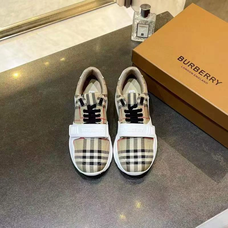Women and Men B*urberry Top Sneaker CL 20230613- TravelReady 6167