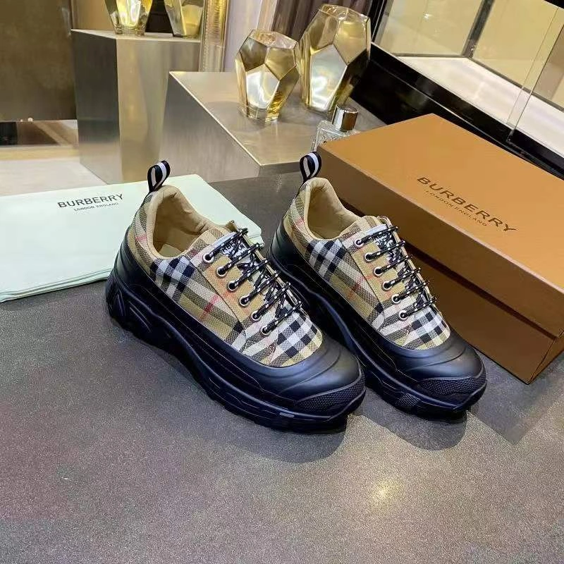 Women and Men B*urberry Top Sneaker CL 20230613- FreshLook 6160