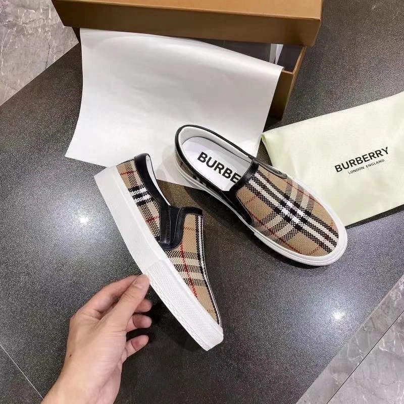 Women and Men B*urberry Top Sneaker CL 20230820- SoftTouch 6137