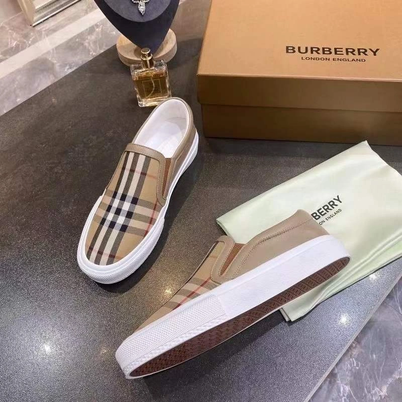 DailyWear Women and Men B*urberry Top Sneaker CL 20230820- 6138