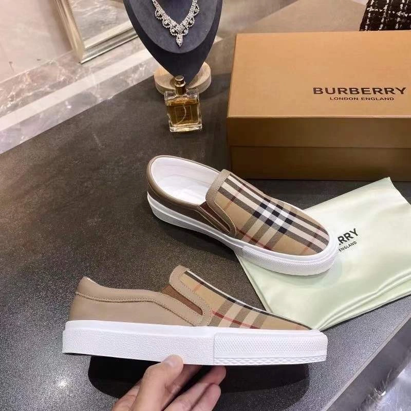 DailyWear Women and Men B*urberry Top Sneaker CL 20230820- 6138