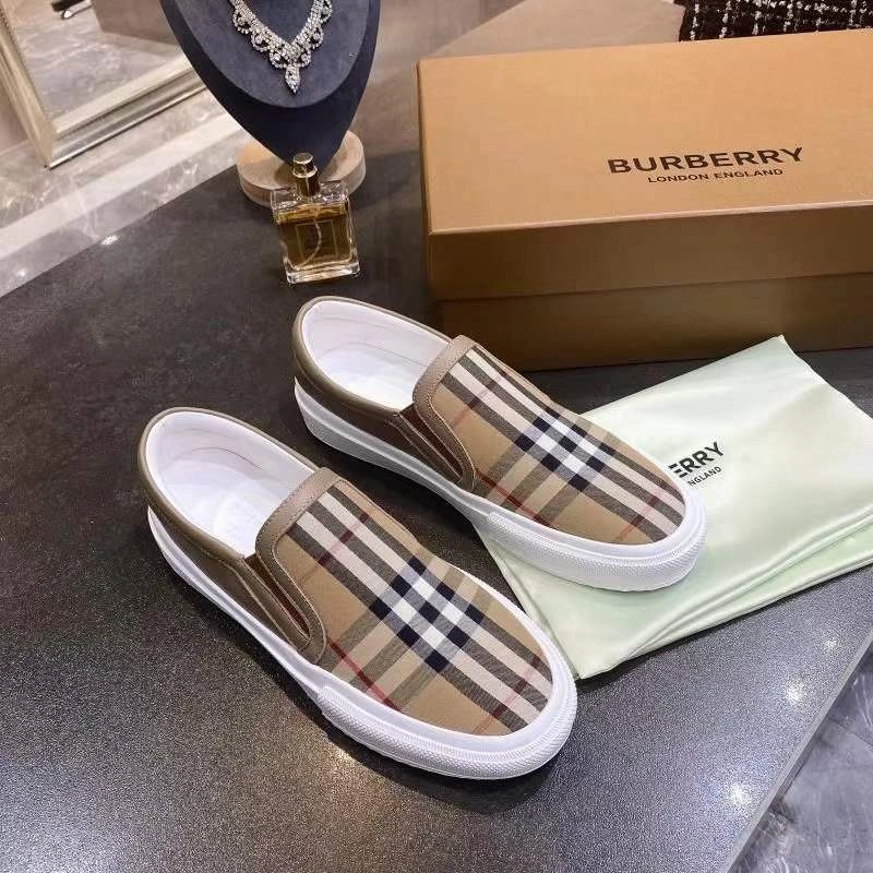 DailyWear Women and Men B*urberry Top Sneaker CL 20230820- 6138