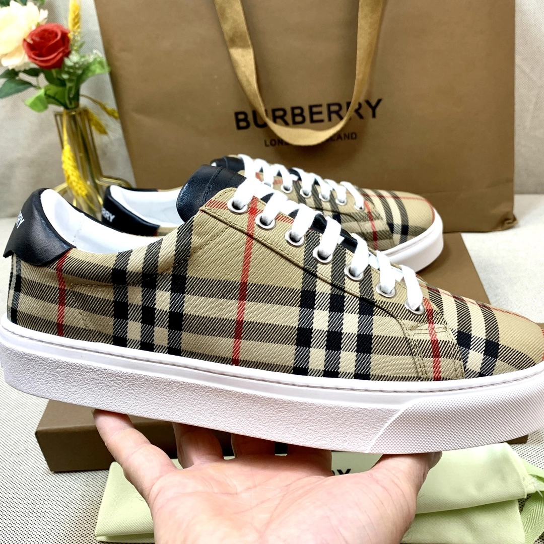 Women and Men B*urberry Top Sneaker Low CP 20230612- OnTrend 6264