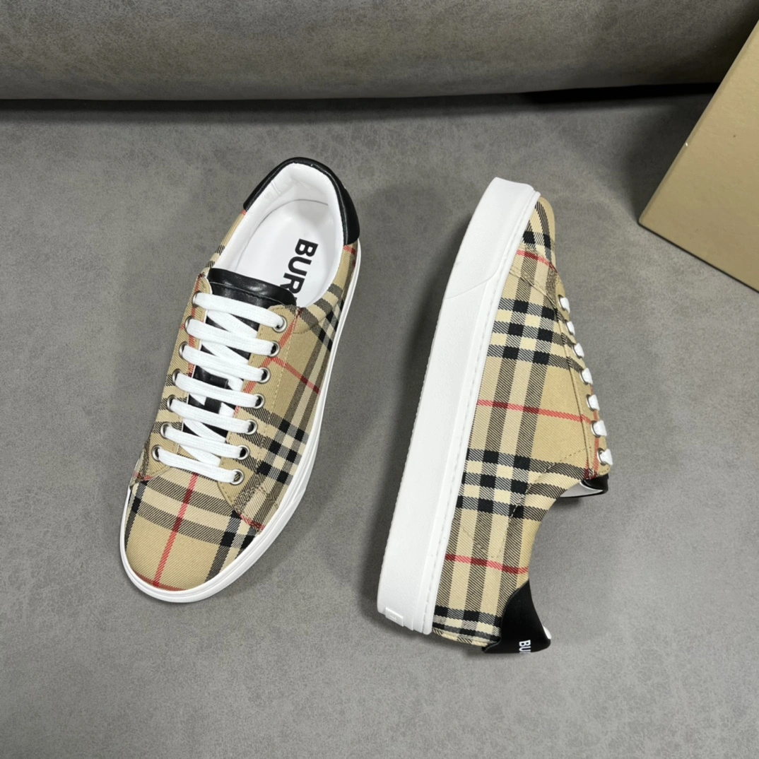 Stylish Women and Men B*urberry Top Sneaker Low CP 20230613- 6239