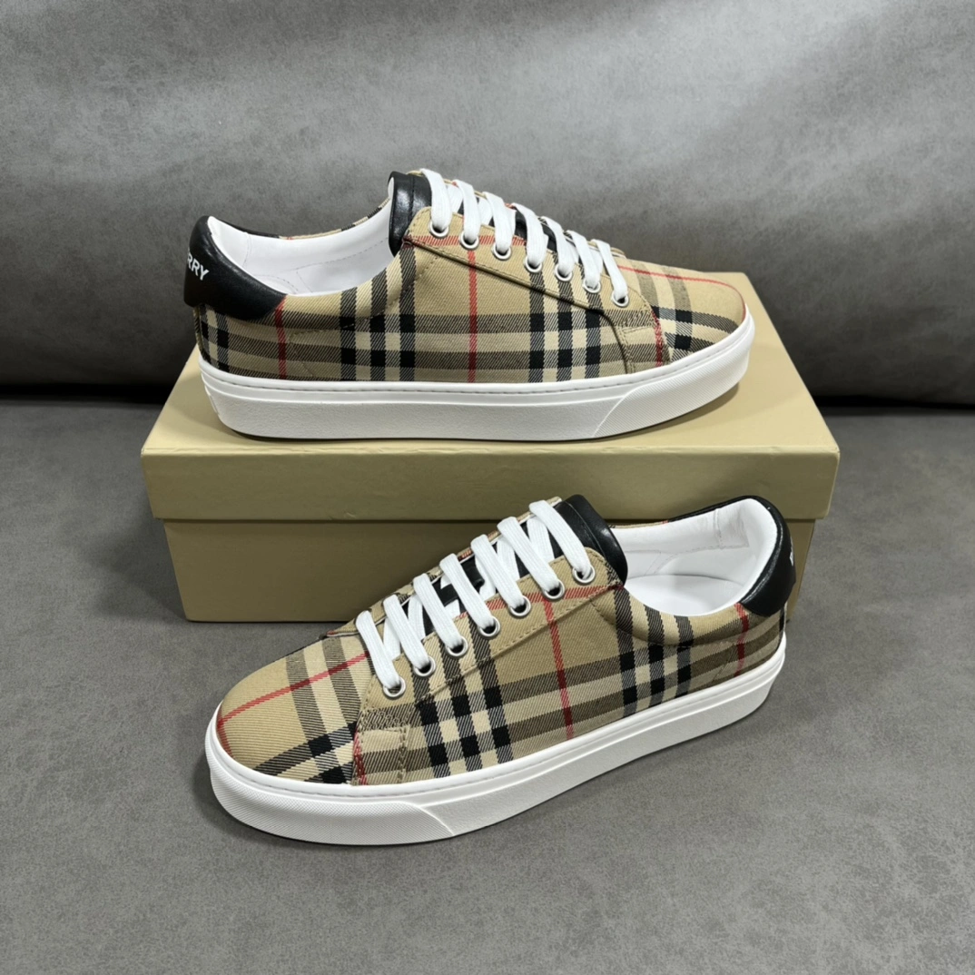 Stylish Women and Men B*urberry Top Sneaker Low CP 20230613- 6239