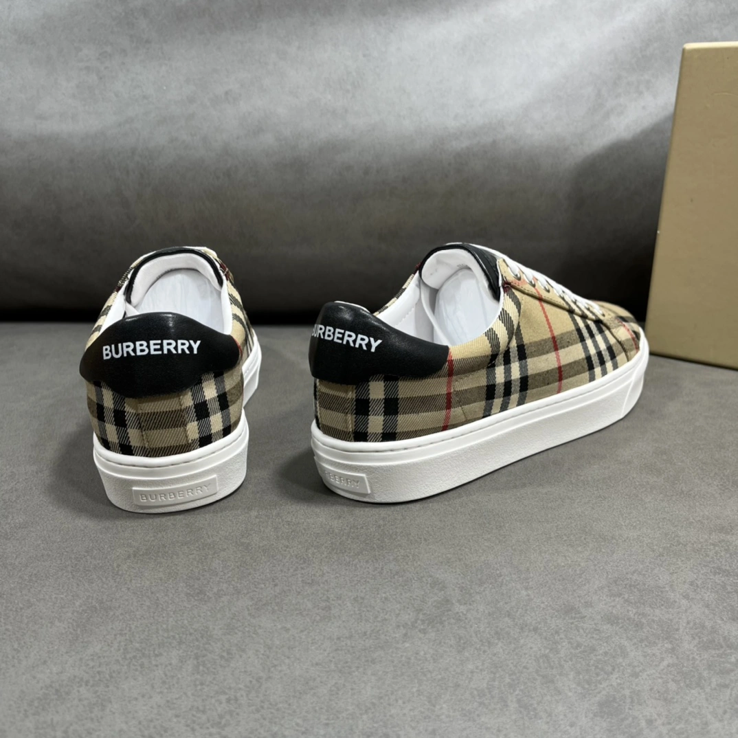 Stylish Women and Men B*urberry Top Sneaker Low CP 20230613- 6239