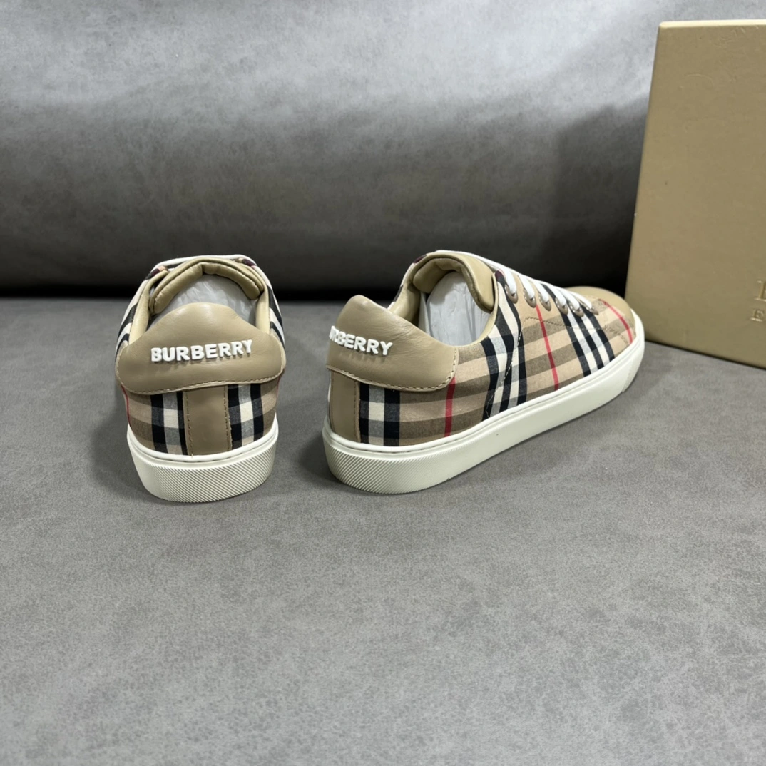 SmoothTexture Women and Men B*urberry Top Sneaker Low CP 20230613- 6237