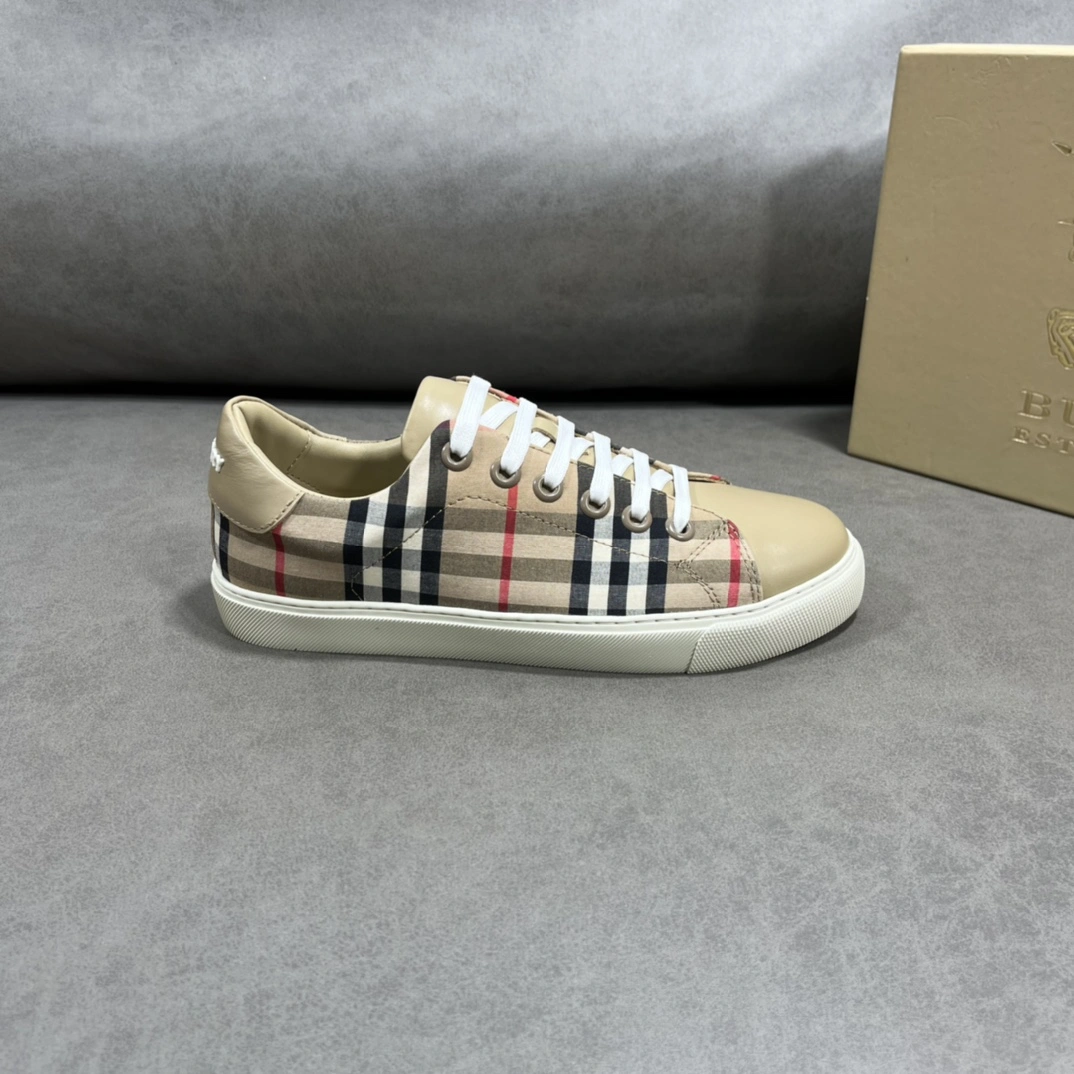 SmoothTexture Women and Men B*urberry Top Sneaker Low CP 20230613- 6237