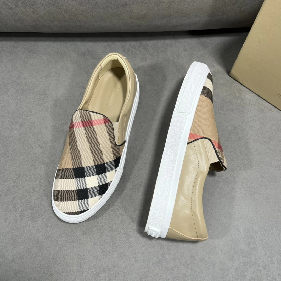 TechFriendly Women and Men B*urberry Top Sneaker Low CP 20230613- 6236