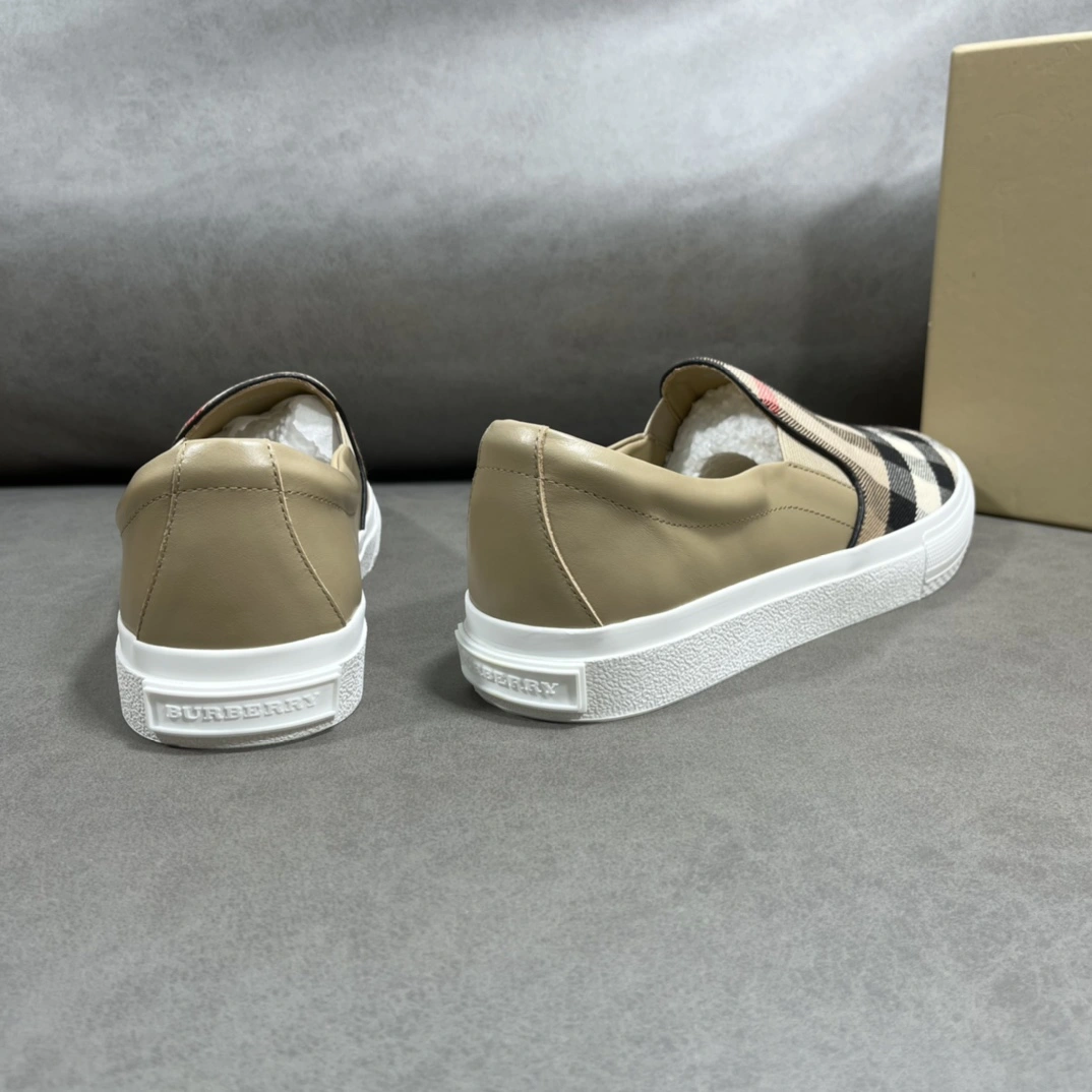 TechFriendly Women and Men B*urberry Top Sneaker Low CP 20230613- 6236