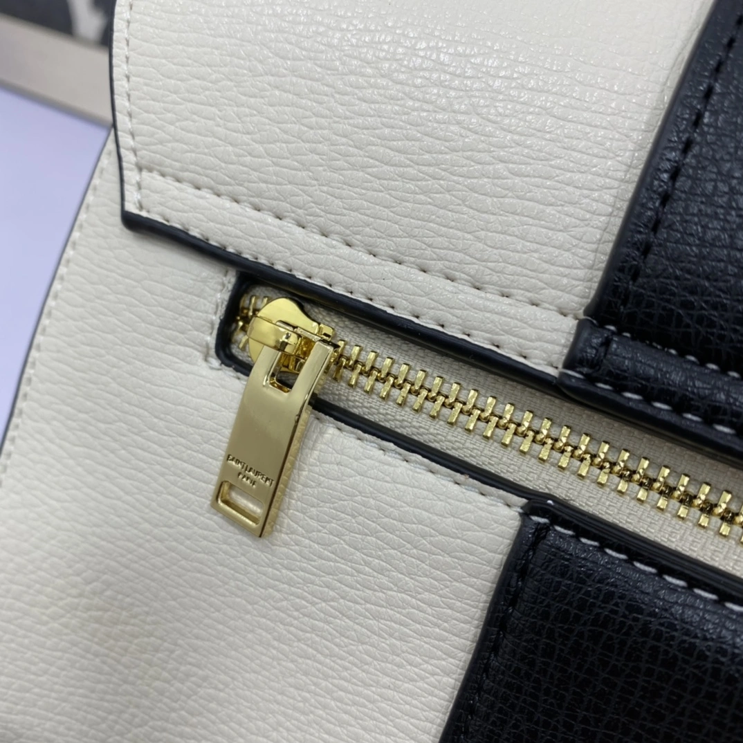Efficient Y*SL Top Bag 24*20*11cm 9211