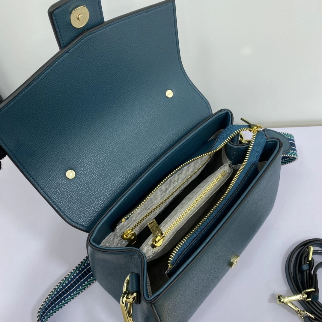 Attractive Y*SL Top Bag 24*20*11cm 9214