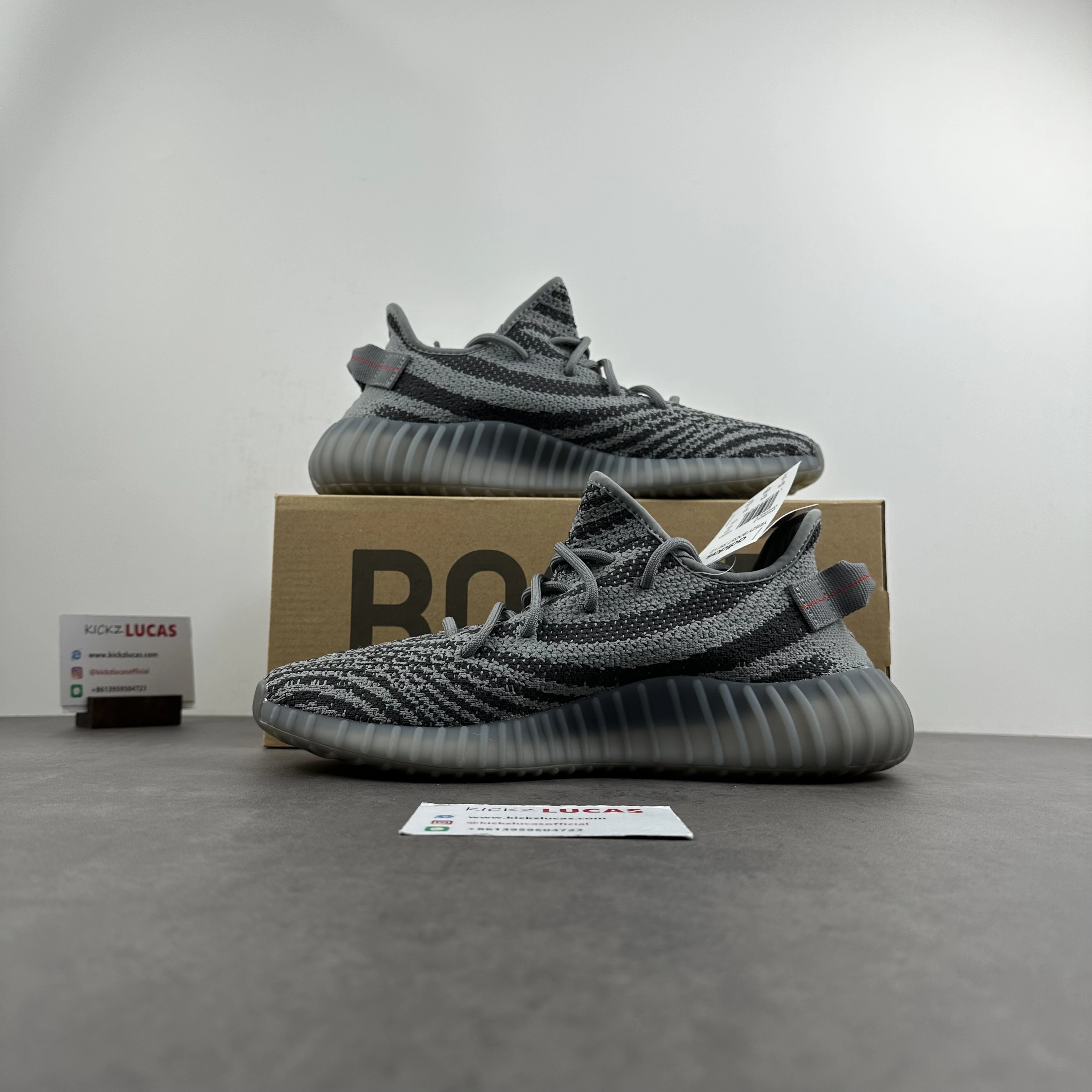 Yeezy 350 Boost V2 Beluga 2.0 AH TechFriendly 2685