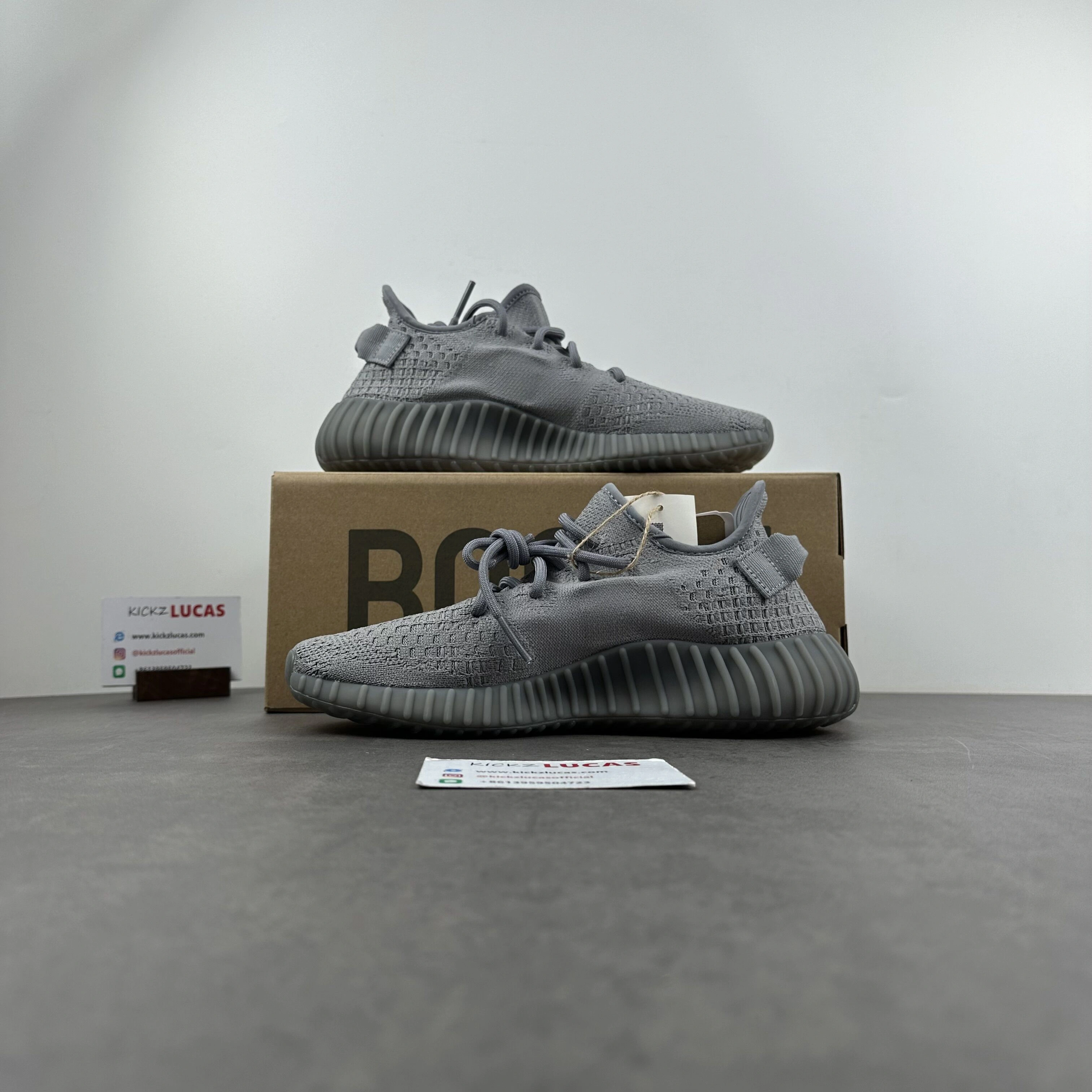 Yeezy 350v2 Boost Space Ash IF Sustainable 2615