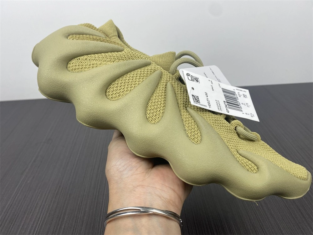 Yeezy 450 Sulfur HP Classic 2702