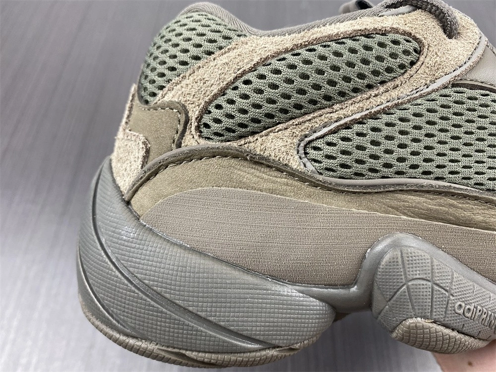 TechFriendly Yeezy 500 Clay Brown GX 2707