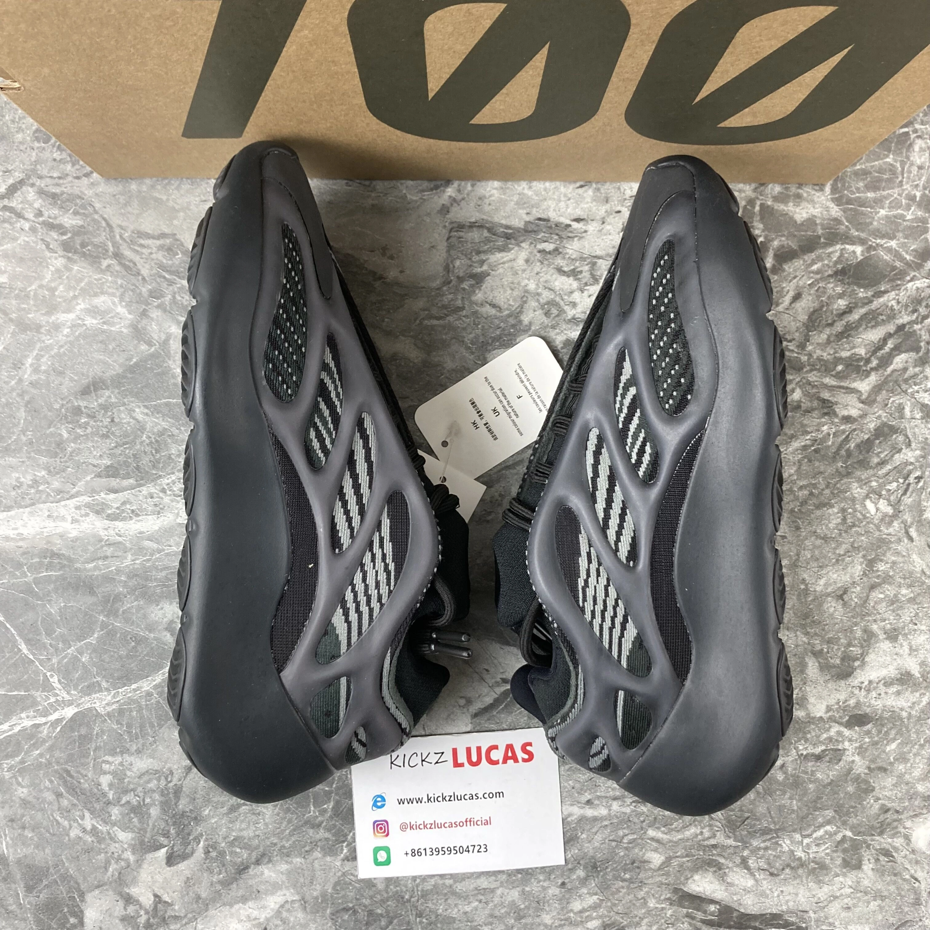 Yeezy 700 V3 Alvah H OnTrend 2732