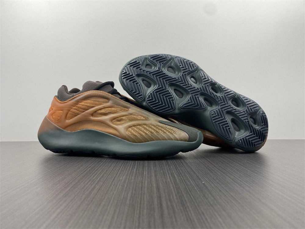 Colorful Yeezy 700 V3 Copper Fade GY 2721