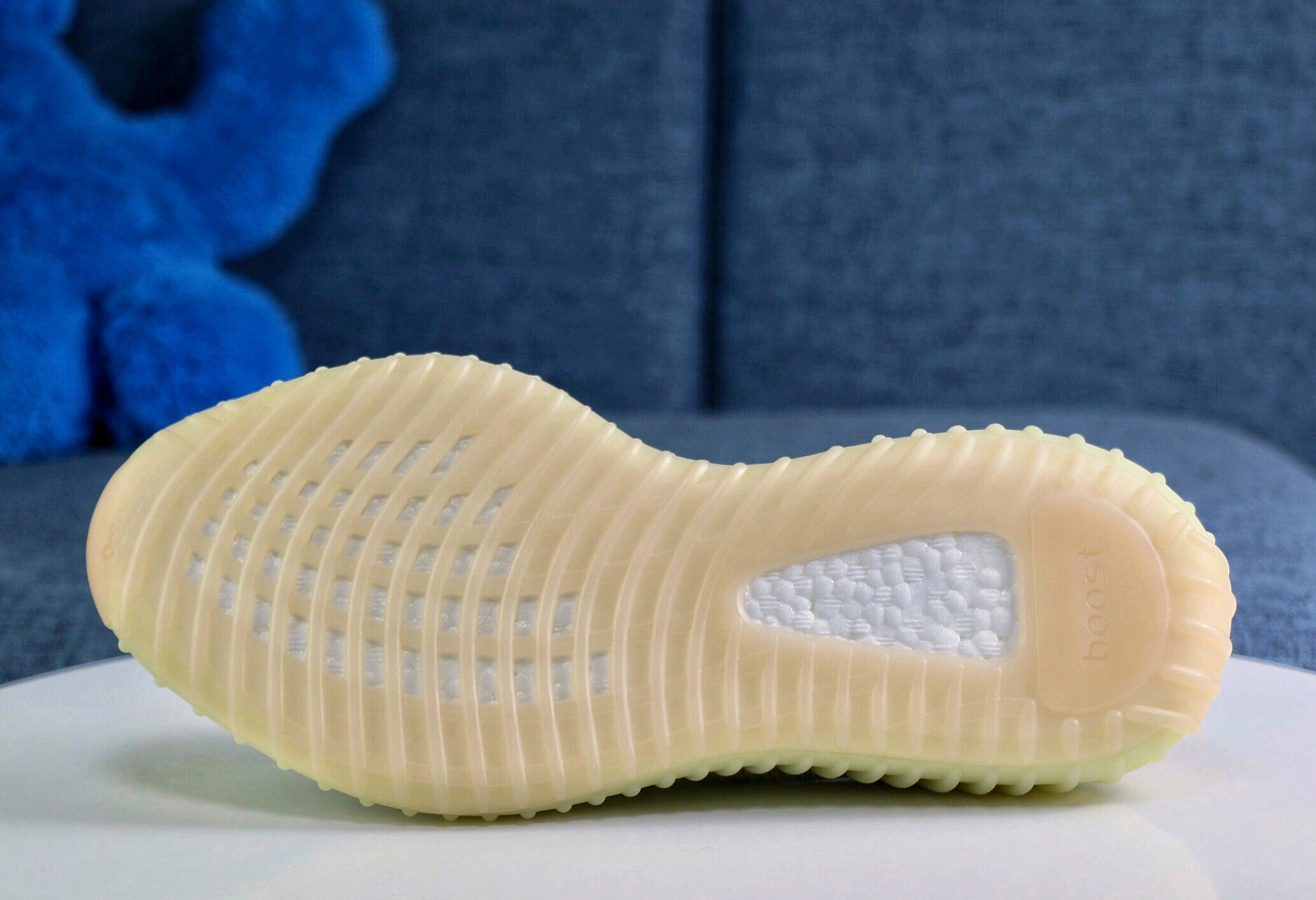 MultiPurpose Yeezy Boost 350 V2 Antlia Non-Reflective 2669