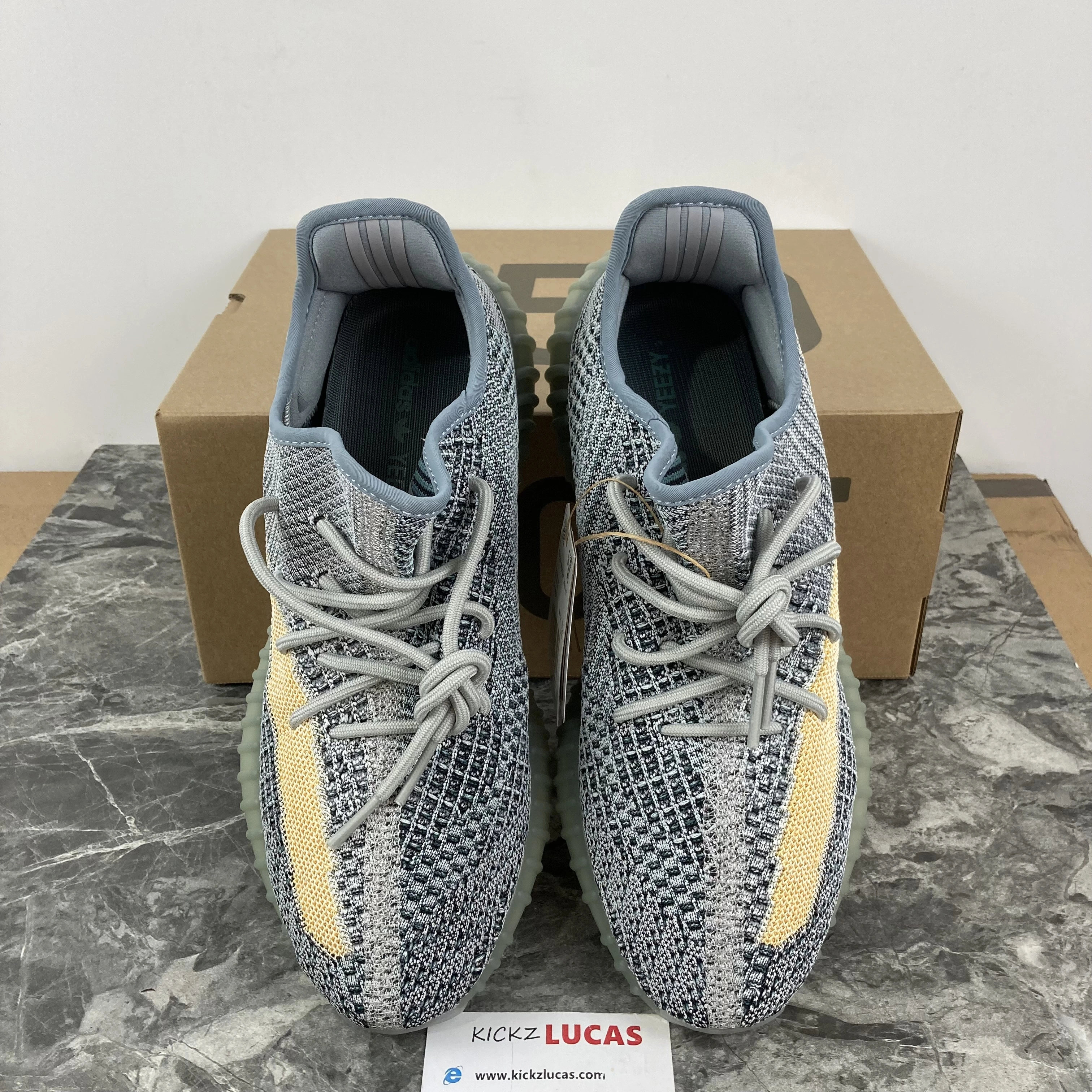 Yeezy Boost 350 V2 Ash Blue GY UrbanStyle 2642