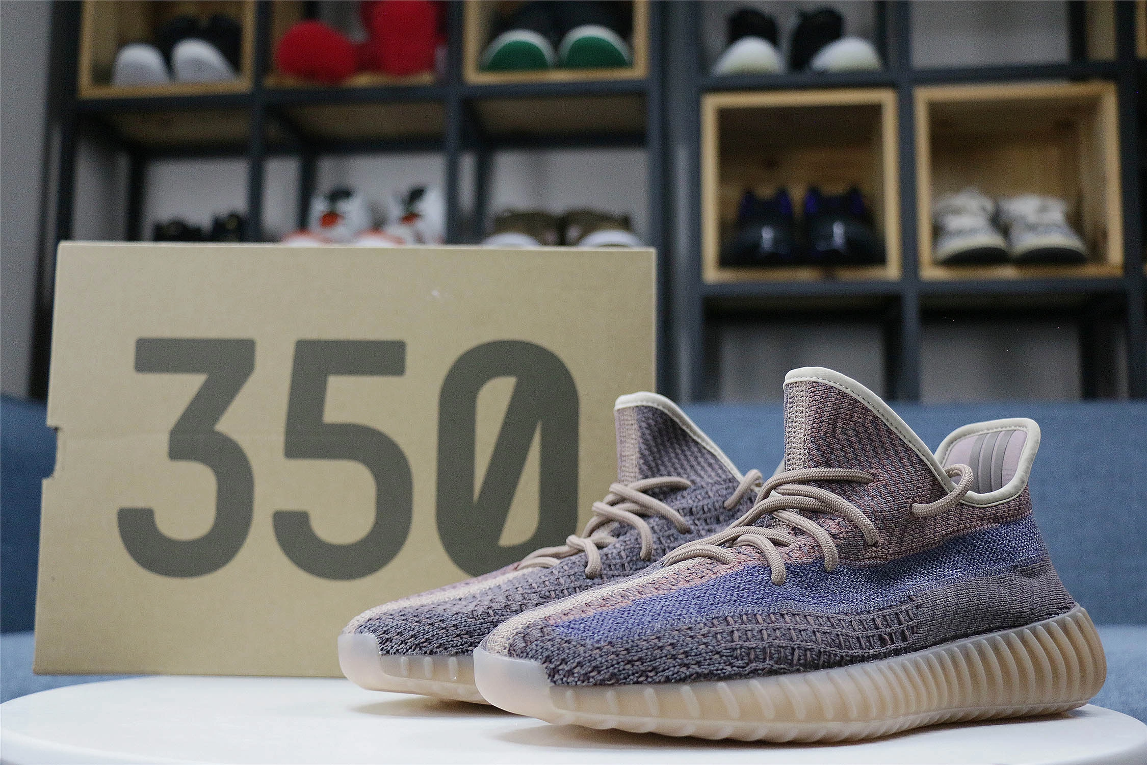 Yeezy Boost 350 V2 Fade DailyWear 2645