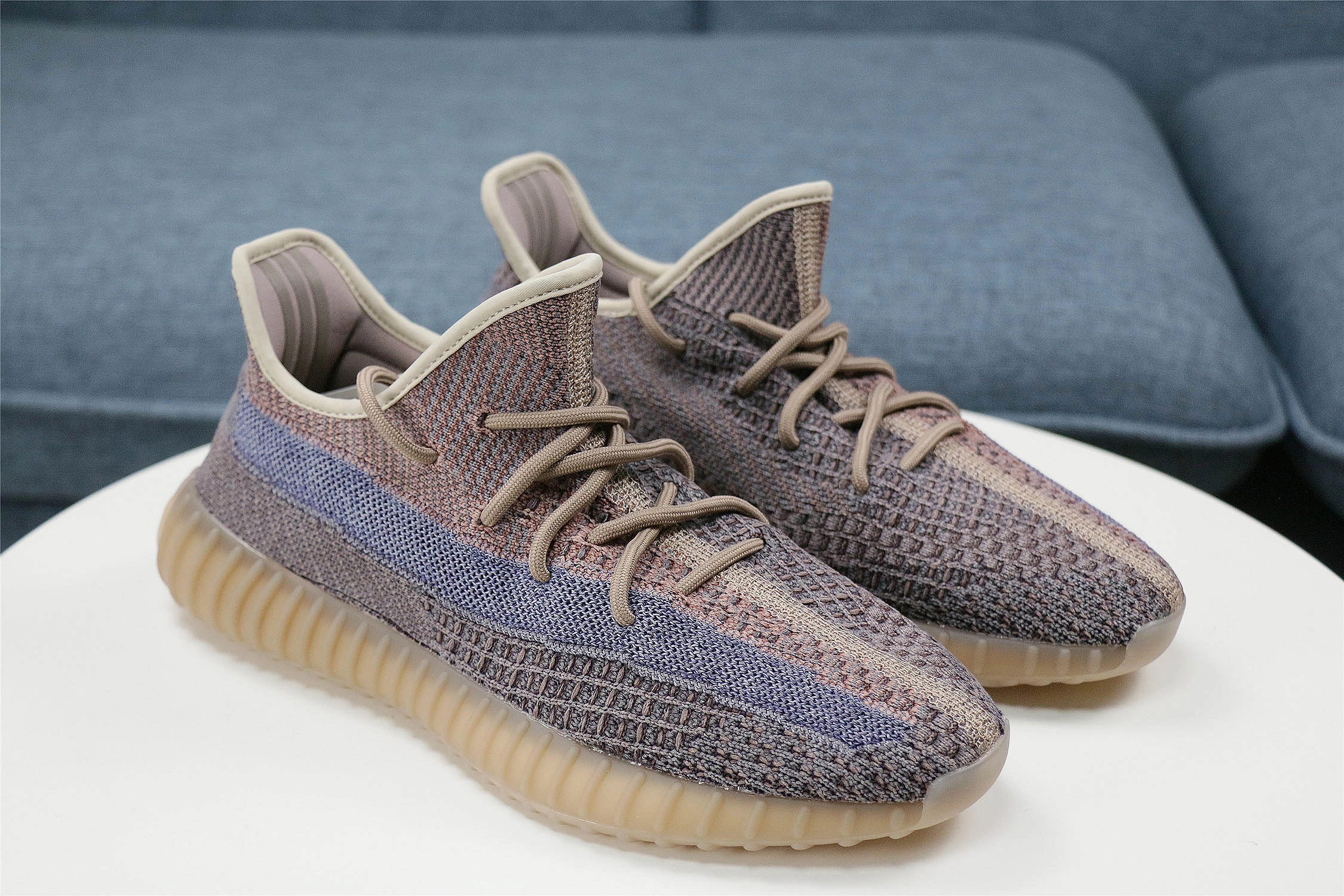 Yeezy Boost 350 V2 Fade DailyWear 2645