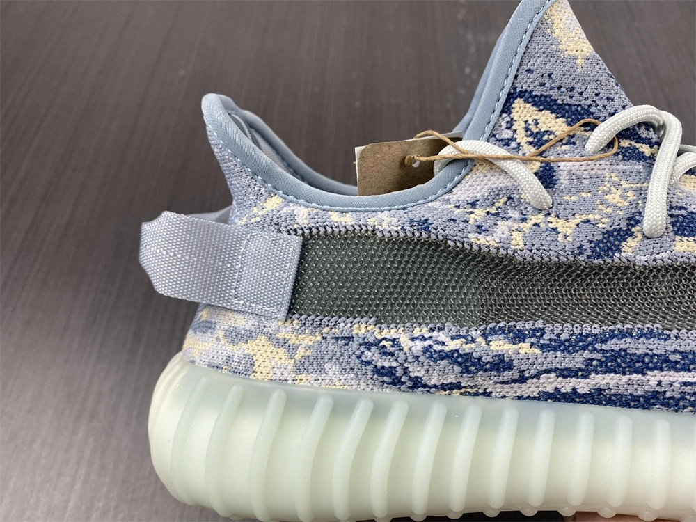 RelaxedFit Yeezy Boost 350 V2 MX Frost Blue GW 2632