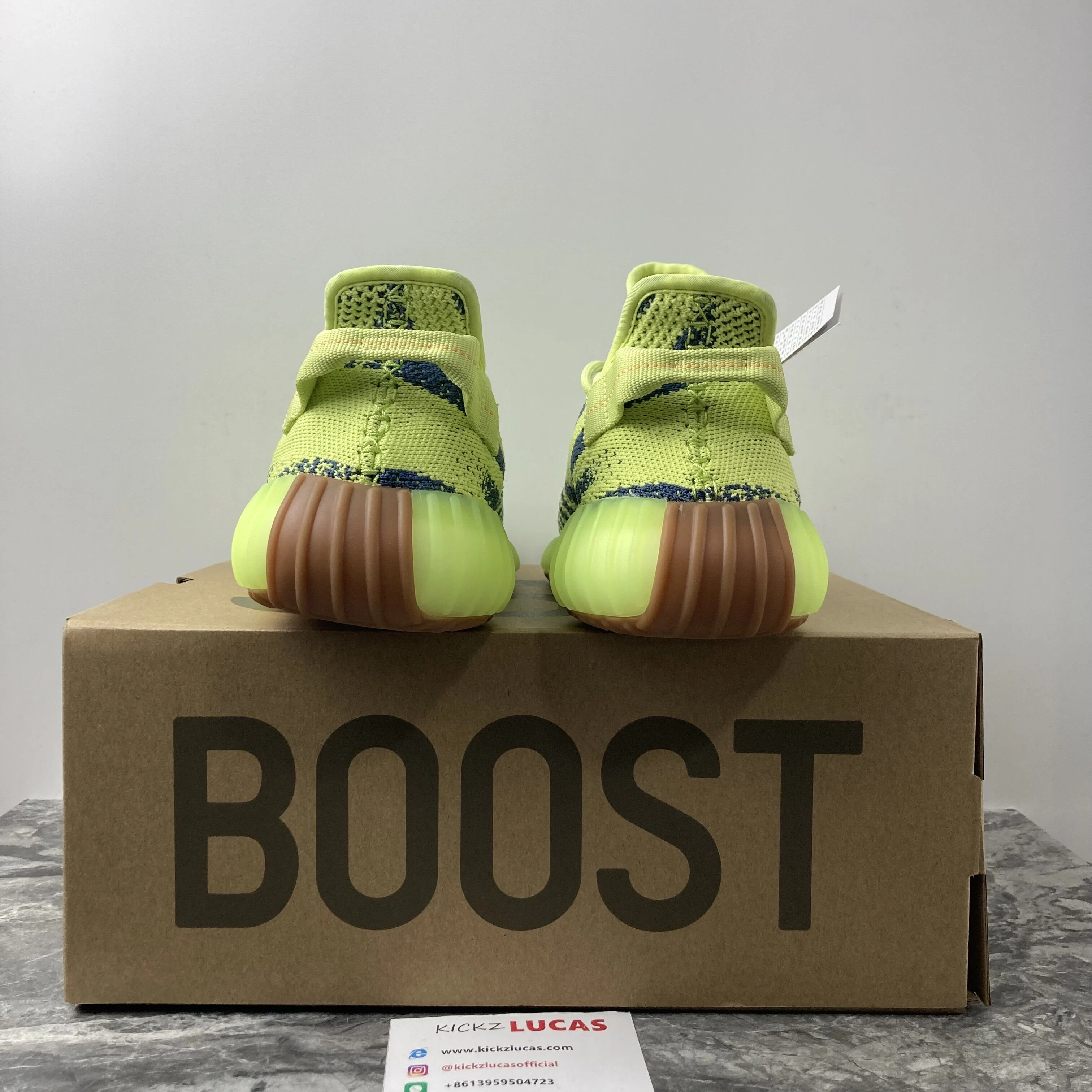 Compact Yeezy Boost 350 V2 Semi Frozen Yellow B 2634