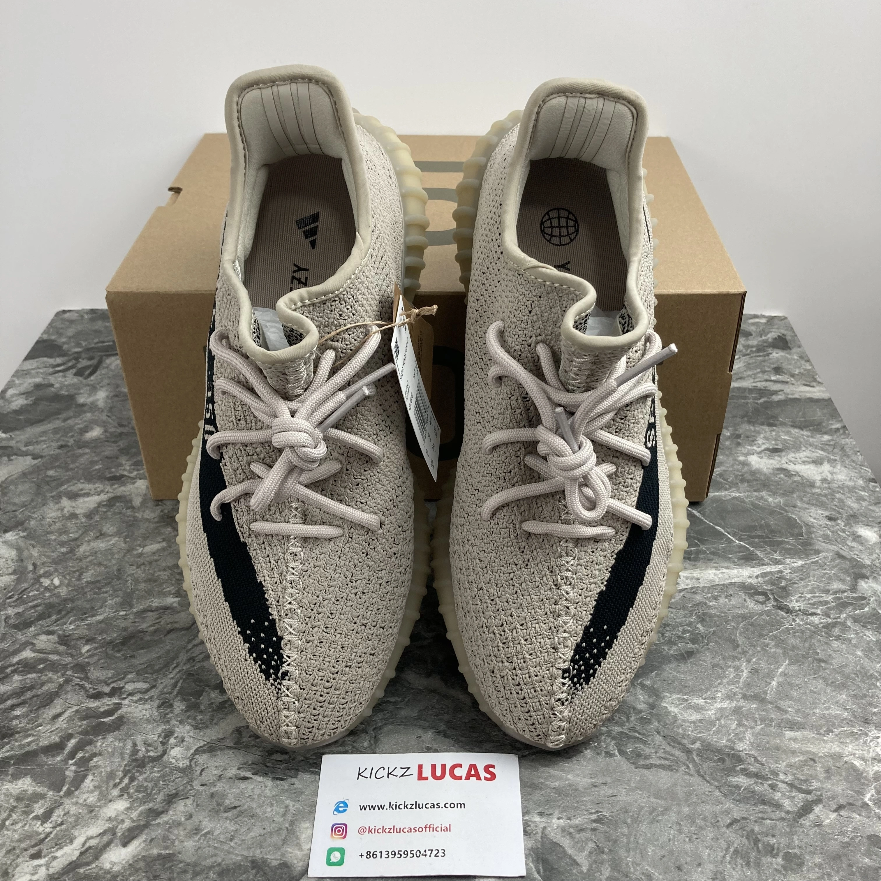 Yeezy Boost 350 V2 Slate HP Chic 2626