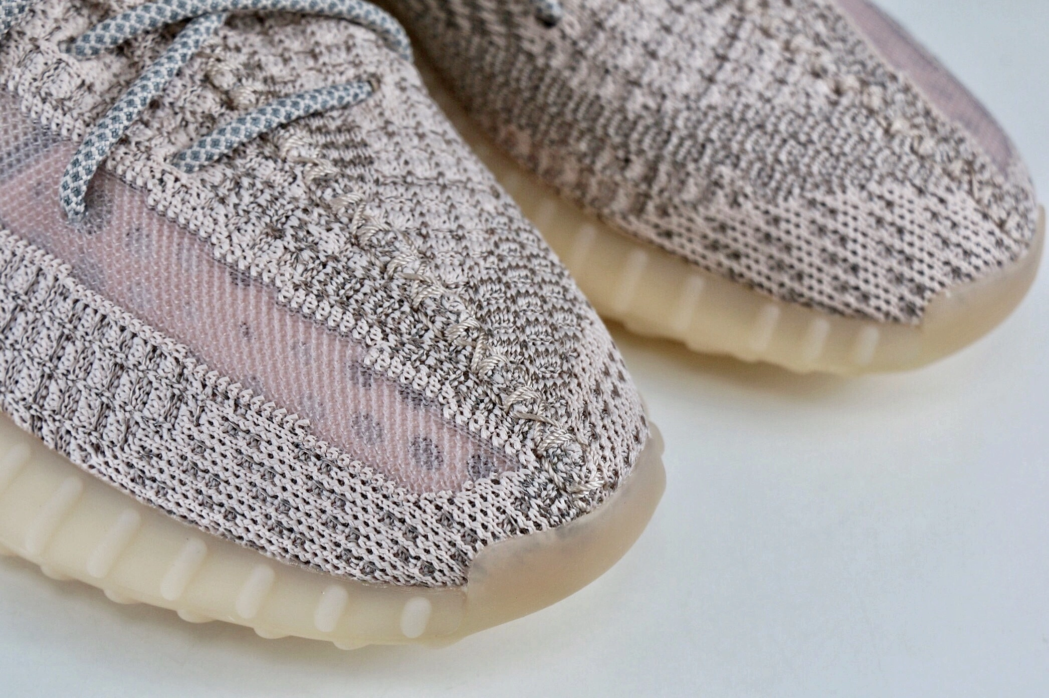 Yeezy Boost 350 V2 Synth Reflective Lightweight 2671