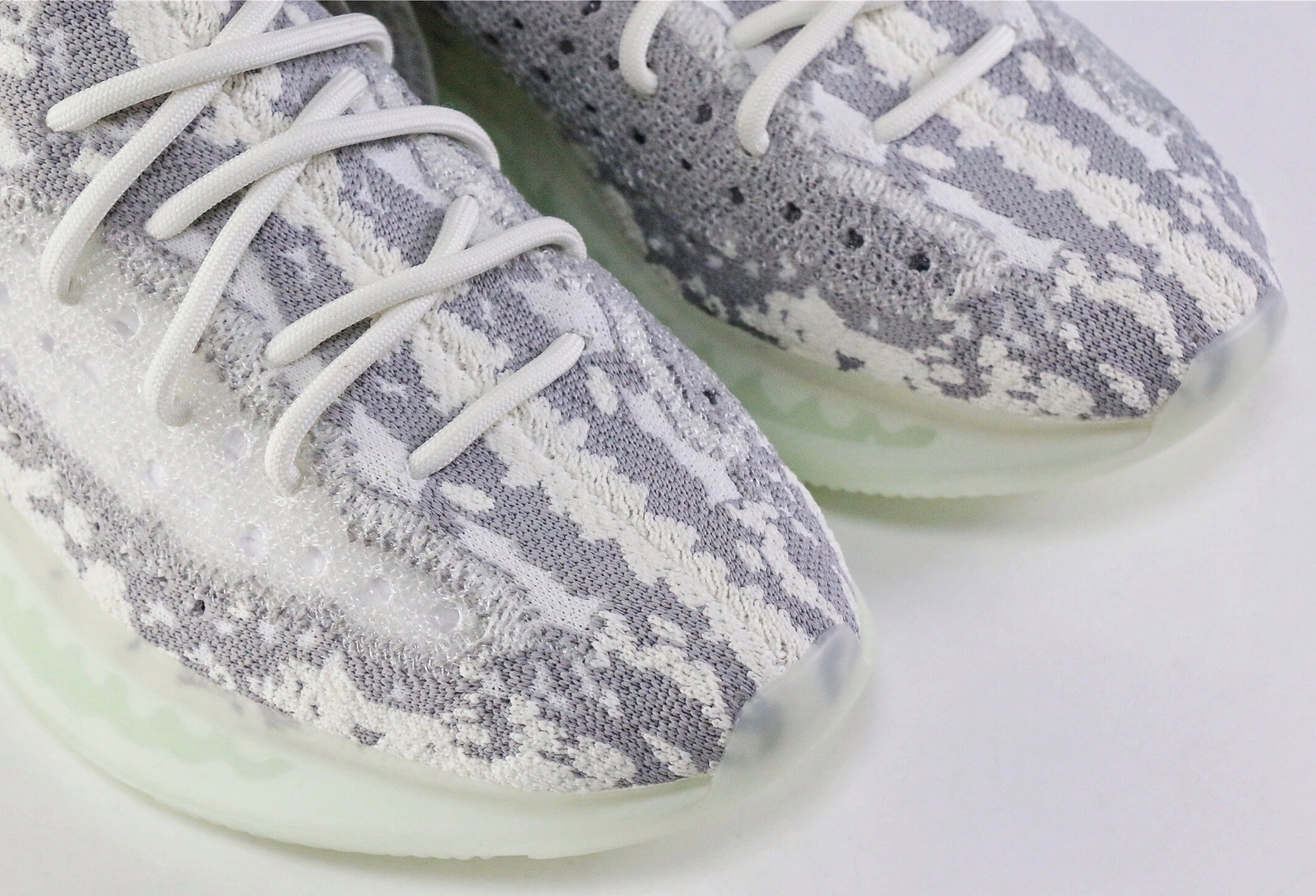 Timeless Yeezy Boost 380 Alien 2697