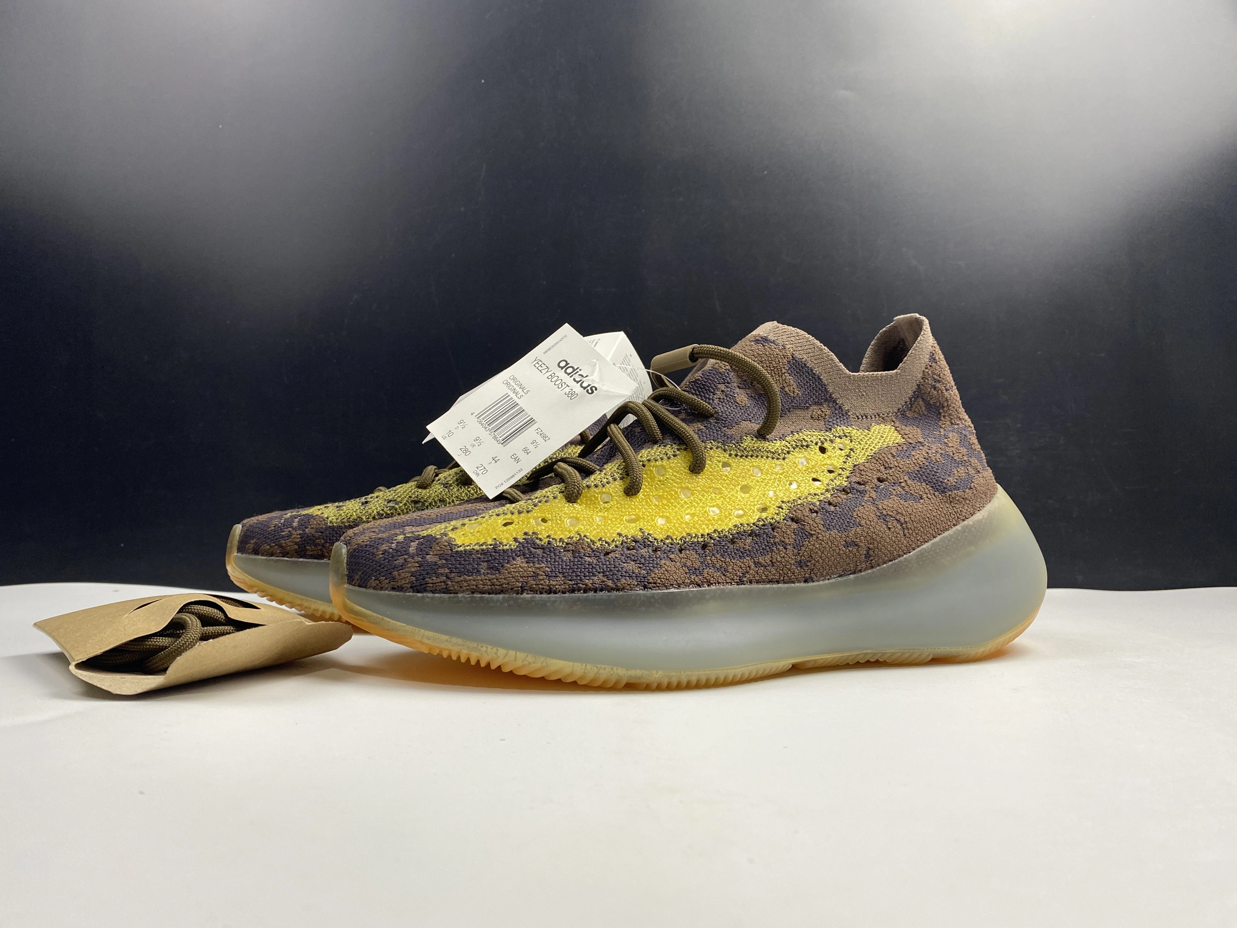 Yeezy Boost 380 Lmnte RelaxedFit 2694