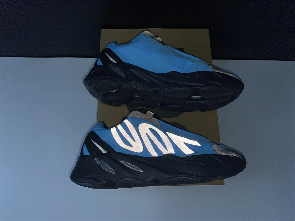 Yeezy Boost 700 MNVN  Cyan GZ Efficient 2728