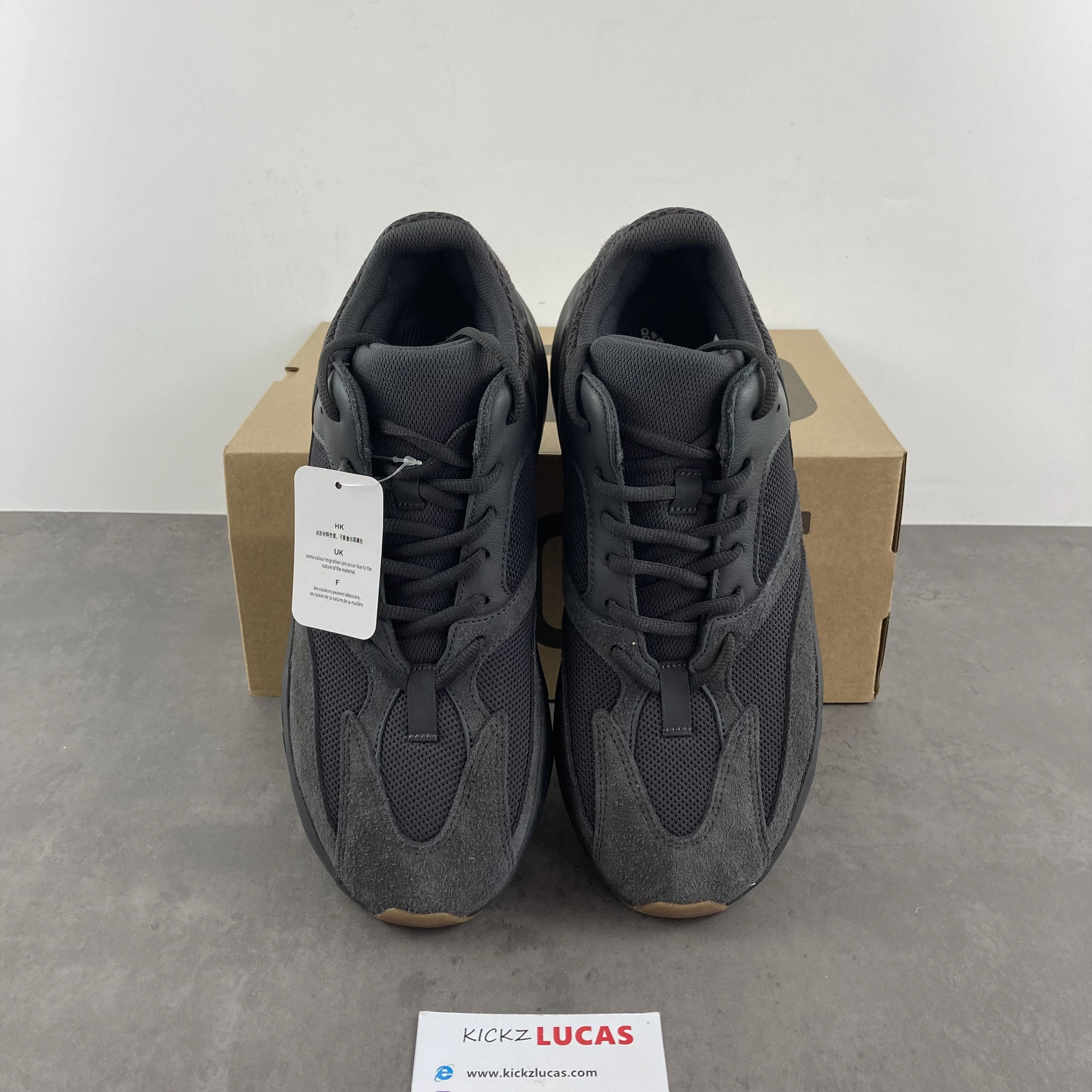 Yeezy Boost 700 Utility Black FV HighQuality 2744
