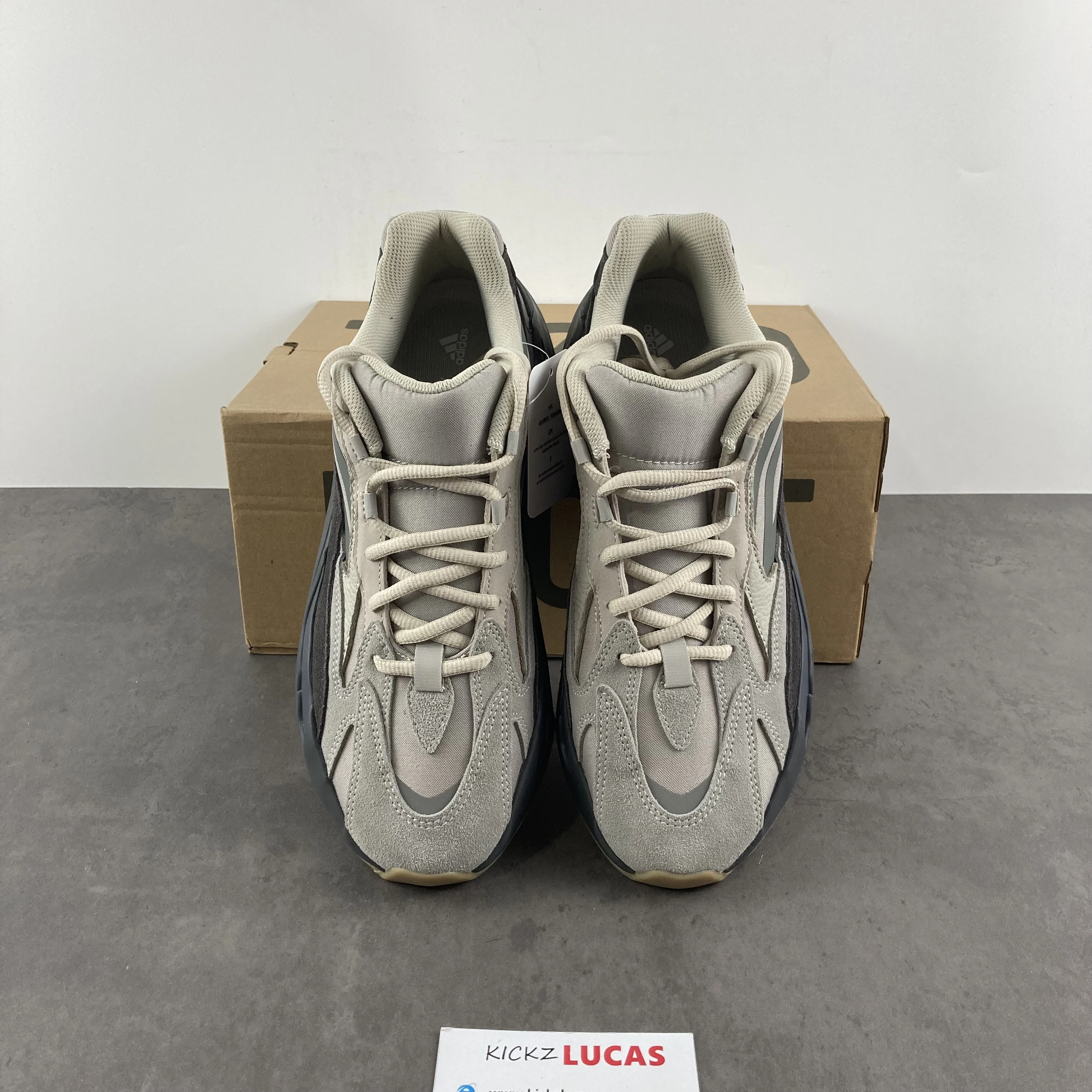 Bold Yeezy Boost 700 V2 Tephra FU 2743
