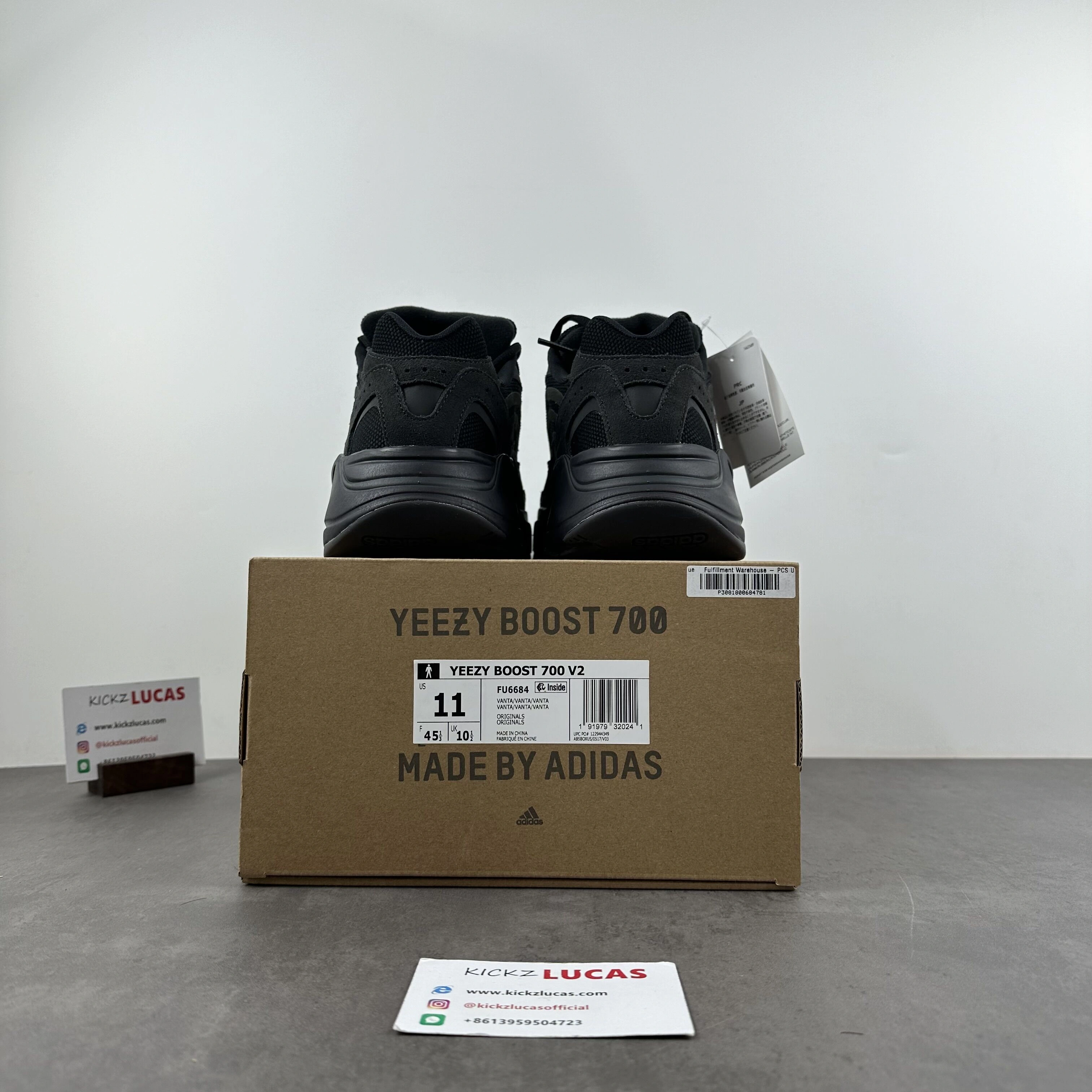 Yeezy Boost 700 V2 Vanta FU WellDesigned 2747